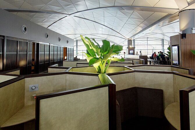 Phnom Penh International Airport Plaza Premium Lounge - What You Can Expect at the Phnom Penh Plaza Premium Lounge