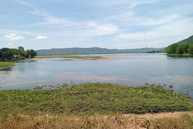 Phnom Penh Kampot Kep Tour "Pepper Farm, Salt Field, Crab Market" - The Highlight: La Plantation Pepper Farm Tour