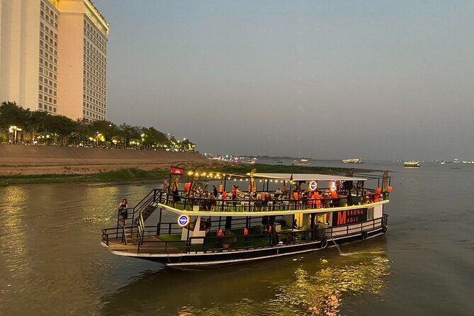 Phnom Penh: Sunset Cruise with Unlimited Beers & BBQ Buffet - A Detailed Look at the Phnom Penh Sunset Cruise