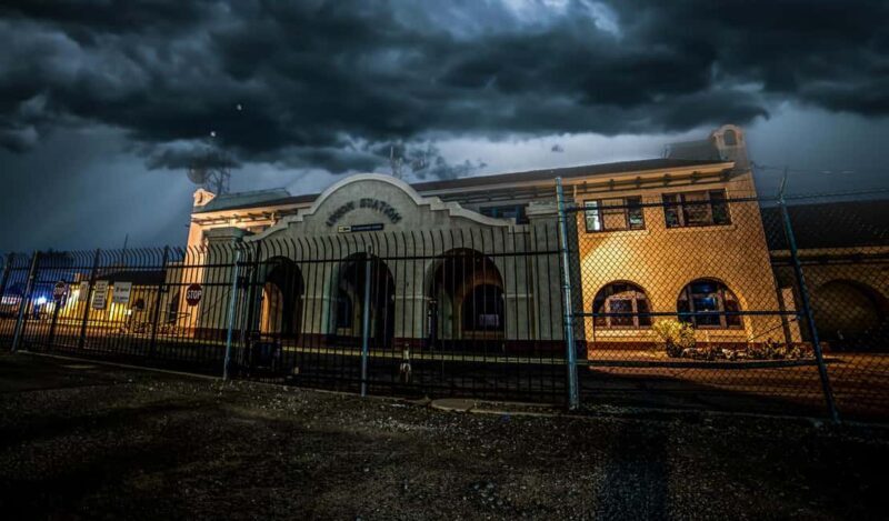 Phoenix: Dead of Night Ghost Hunt Walking Tour - Authenticity and Fun