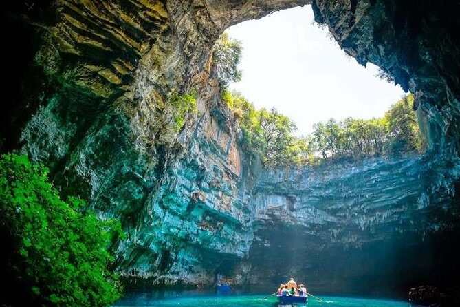 Phong Nha Cave & Paradise Cave Day Tour Small Group to Fairy Land - Realistic Expectations and Considerations