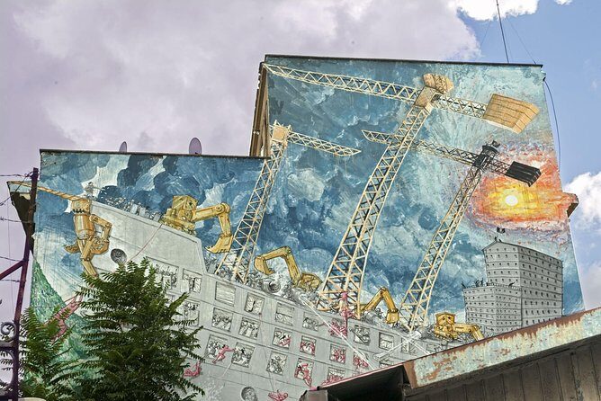 Photo Tour in the Ostiense district: forfeiture and redevelopment - Who Should Consider This Tour?