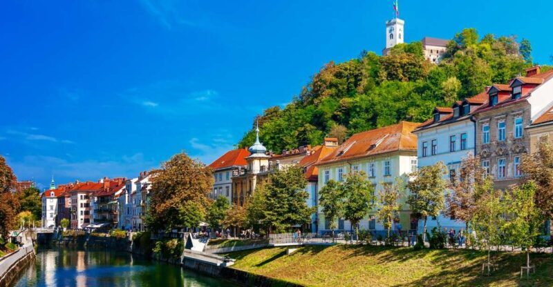 Photo Tour: Ljubljana Famous City Landmarks - Uncover Ljubljana’s Charm on a Photography-Focused Tour