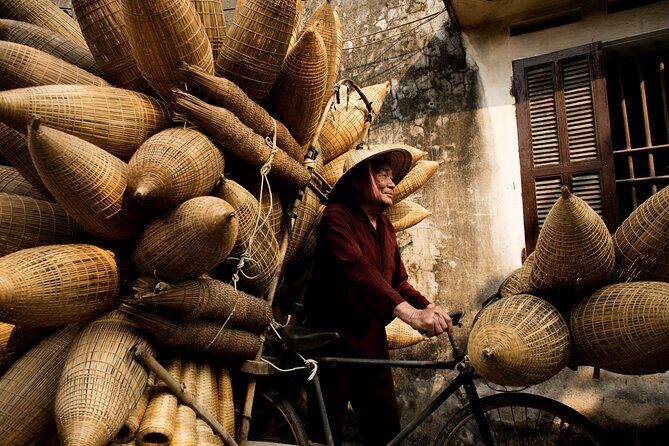 Photo Tour to Capture The Vanishing Craft of Making Fish Traps - Who Will Love This Tour?