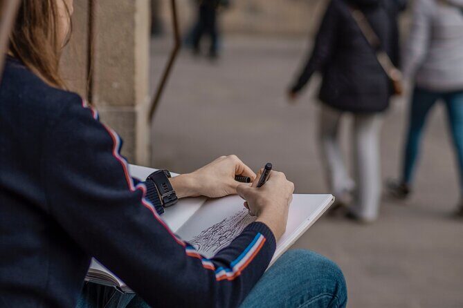Photo Walking Tour in Barcelona Gothic Quarter - What Reviewers Say