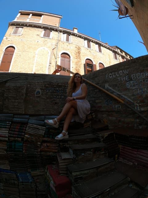 Photo with a professional photographer in Venice - Authentic Perspectives from Reviewers