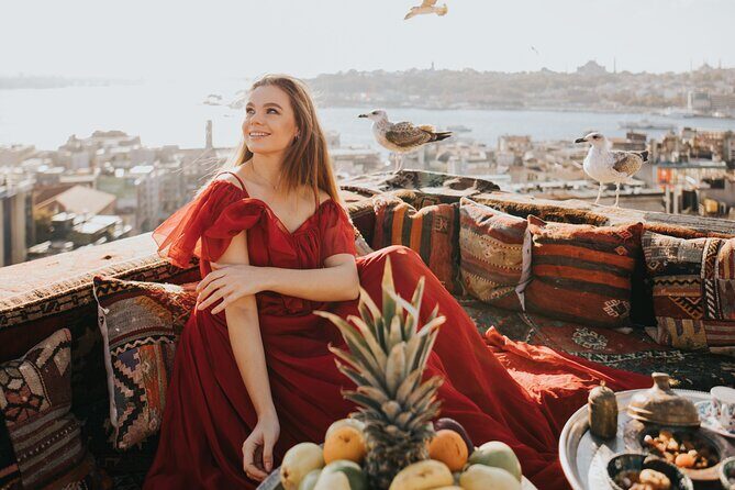 Photographer in Istanbul - Exploring the Details of the Photoshoot Experience in Istanbul