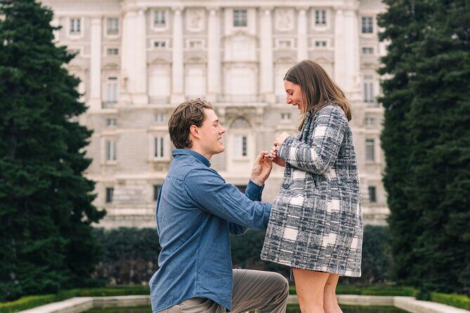 Photographic tour of Madrid with a professional photographer - Unfolding the Madrid Photo Tour: What to Expect