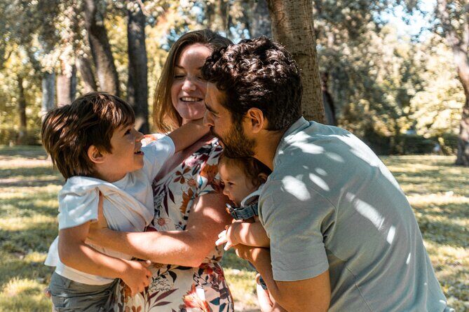 Photography Tour - Explore Madrid with Local Photographer - Key Points