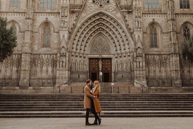 Photography tour in Barcelona with a professional photographer - Practicalities and Tips for Participants