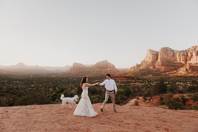 Photoshoot among Sedona's Red Rocks - An Honest Look at the Sedona Red Rocks Photoshoot Experience