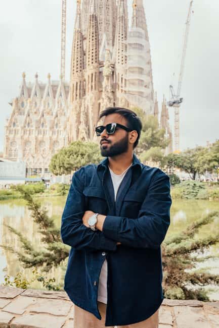 PHOTOSHOOT Sagrada Familia (find me version) - The Sum Up