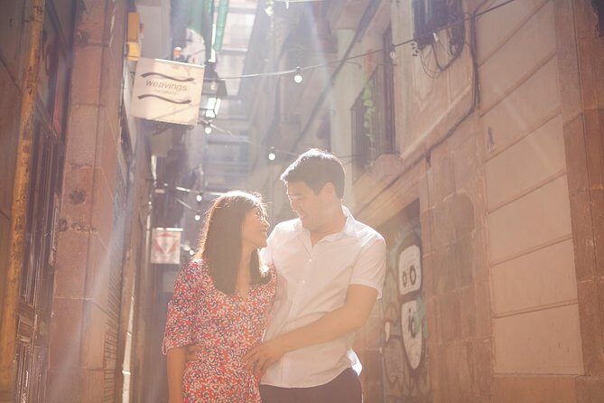 Photoshoot tour in Barcelona Secret Corners - Why Choose This Photoshoot Tour in Barcelona?