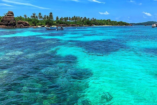 Phu Quoc camping and boat trip 2 days - A Deep Dive into the 2-Day Phu Quoc Camping and Boat Trip