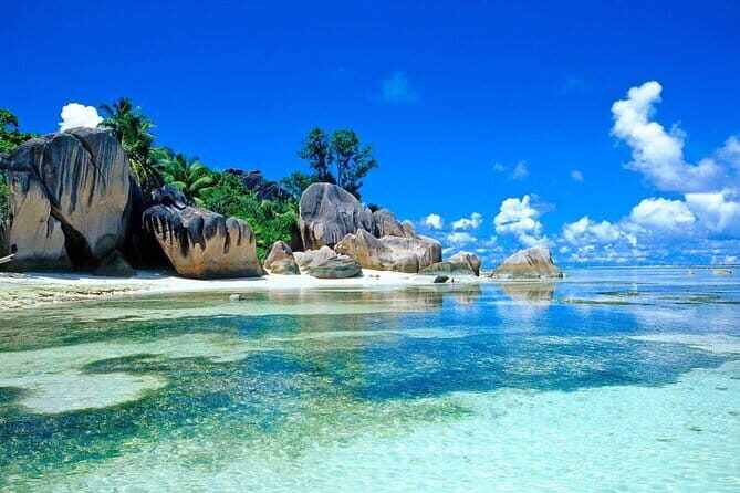 Phu Quoc Full-Day Tour Discovery 4 Islands with Cable Car - Key Points
