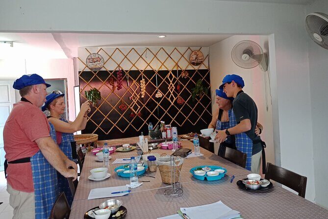 Phuket Easy Thai Cooking Class and Market Tour - What to Expect from the Phuket Easy Thai Cooking Class