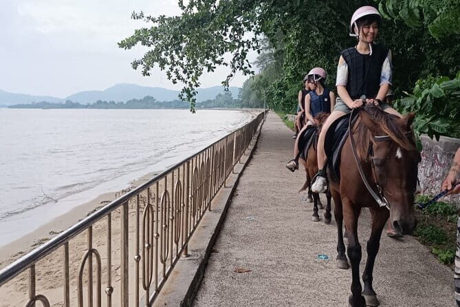 Phuket Golden Sunset Horseback Ride with Palai Beach Views - Real Experiences and Notable Insights