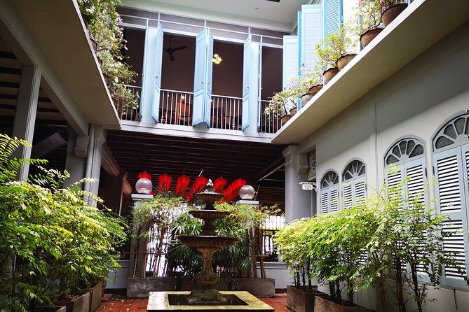 Phuket Private Local Guide Customized Sightseeing Tour (8 hrs) - What the Reviews Tell Us About the Experience
