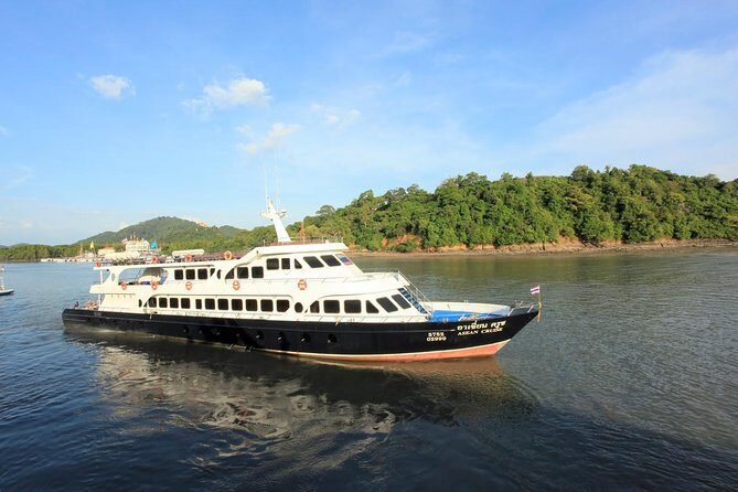 Phuket to Koh Phi Phi by Phi Phi Cruiser - What to Expect from the Phuket to Koh Phi Phi Ferry