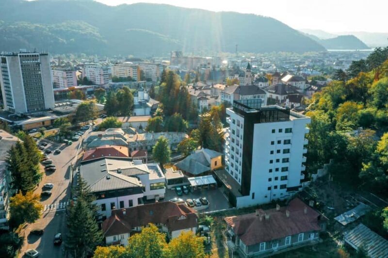 Piatra Neam: Guided tours of the Moldavian Pearl of Romania - Who Will Enjoy This Tour?