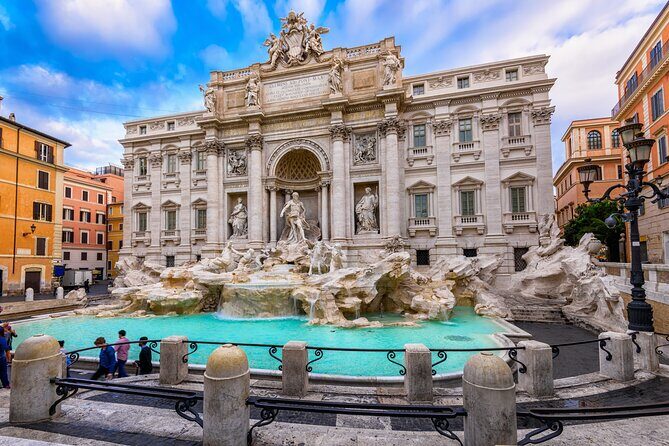 Piazza's, Fountains, Monuments & Basilicas of Rome by Golf Cart - Gardens and the Keyhole View