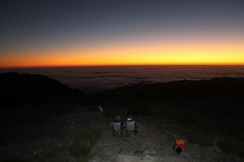 Pico do Arieiro: Private 4x4 Sunrise Trip with Hot Drinks - Practical Tips for Making the Most of This Tour