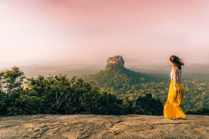 Pidurangala Day Tour From Negombo - Key Points