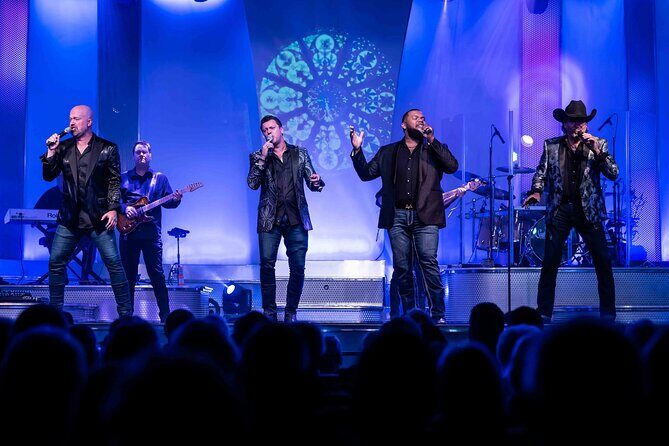 Pierce Arrow Shows in Branson - The Venue and Location