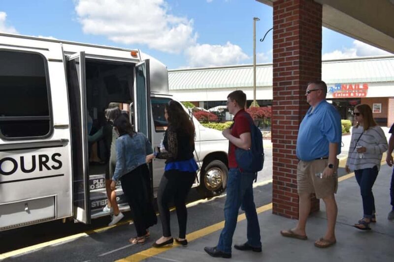 Pigeon Forge: Famous Moonshine & Wine Tasting Tour - Key Points