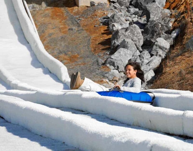 Pigeon Forge: Snow Tubing at Smoky Mountain Snowpark - Key Points
