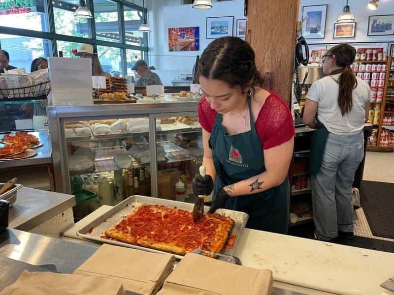 Pike Place Market: Meet the Market - Food and Fun Tour - Introduction to the Tour Experience