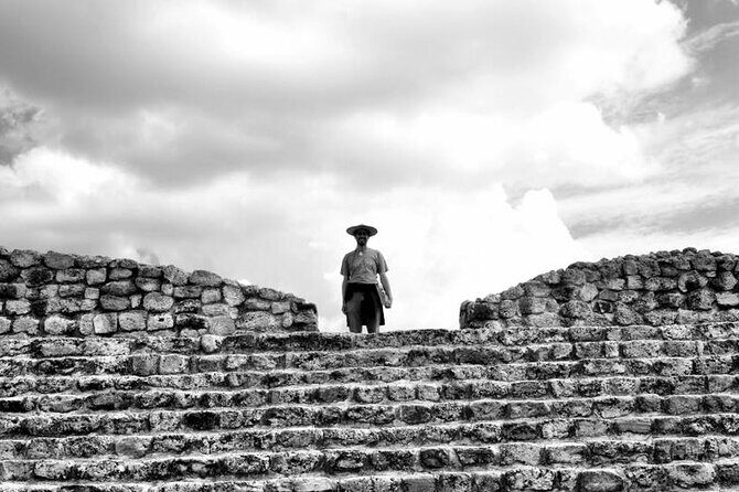 Pilgrimage with Researcher to Cañada de la Virgen, Hill of the Ancestors - Exploring the Roots of Mexico: A Guided Researcher Tour to Cañada de la Virgen