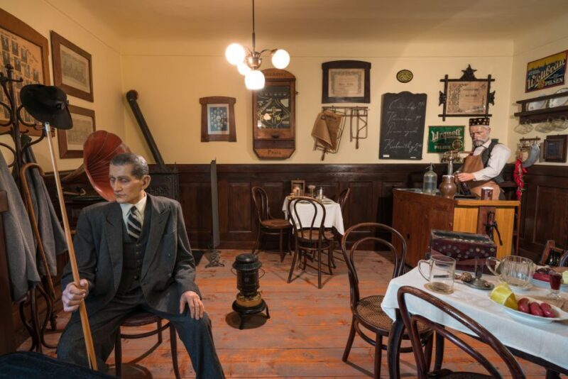 Pilsen: Brewery Museum Entrance with a Glass of Beer - FAQ