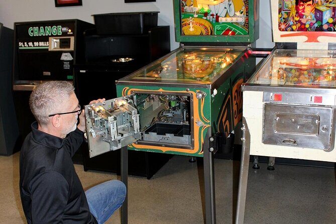 Pinball Arcade and Bar in King City - Accessibility and Logistics