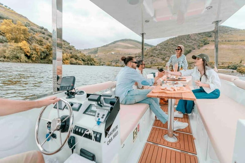 Pinhão: Private Electric Boat Tour 2h| Wine Tasting Included - An In-Depth Look at the Experience