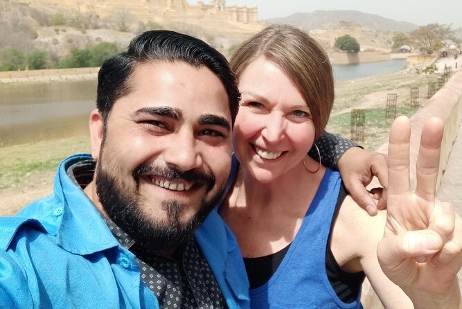 Pink city private Day Tour by Tuk Tuk with English speaking driver.. - Key Points