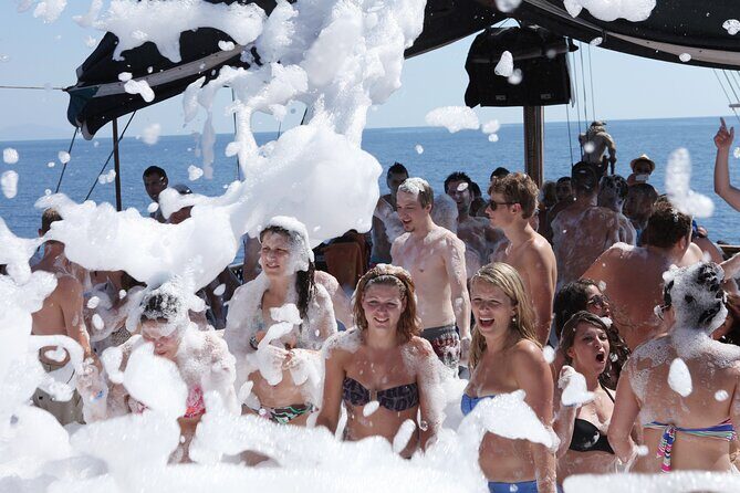 Pirate Boat Trip from Bodrum Incl. Lunch and Drinks - Who Would Enjoy This Tour?