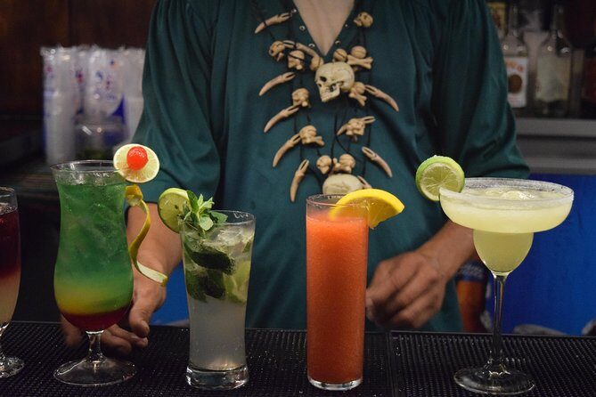 Pirate Galleon in Cancún 2X1 - Pirate Show & Dinner with Open Bar - FAQ