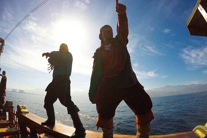 Pirate Ship Premium Dinner Cruise with Show - Setting Sail: What to Expect