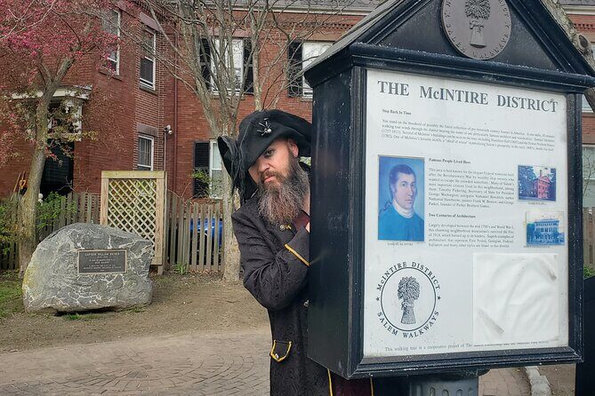 Pirates and Privateers Walking Tour with Real Pirates Admission - Who Will Appreciate This Tour?