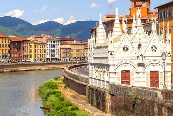 Pisa all inclusive: Baptistery, Cathedral and Leaning Tower guided tour - Practical Details and Tips