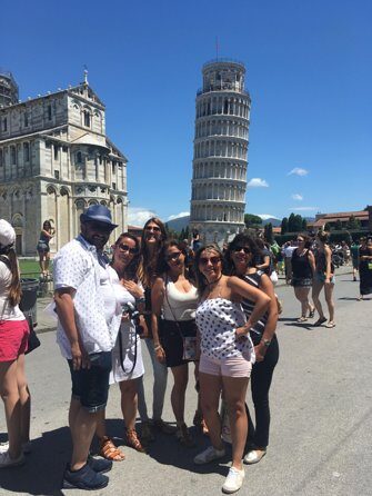 Pisa guided tour and Wine tasting with Leaning Tower ticket (option) - Climbing the Leaning Tower