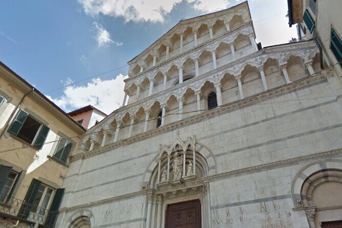 Pisa Scavenger Hunt and Sights Self-Guided Tour - Practical Tips for Participants