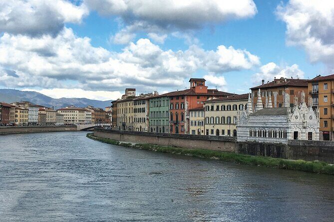 Pisa Walking Tour with Audio and Written Guide by a Local - Final Thoughts: Is This Tour Right for You?