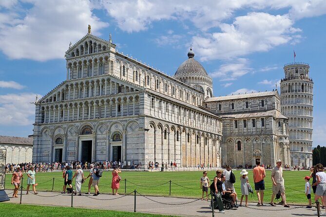 Pisa's Leaning Tower Climbing, Cathedral, Cemetery and Baptistery guided visit - FAQ