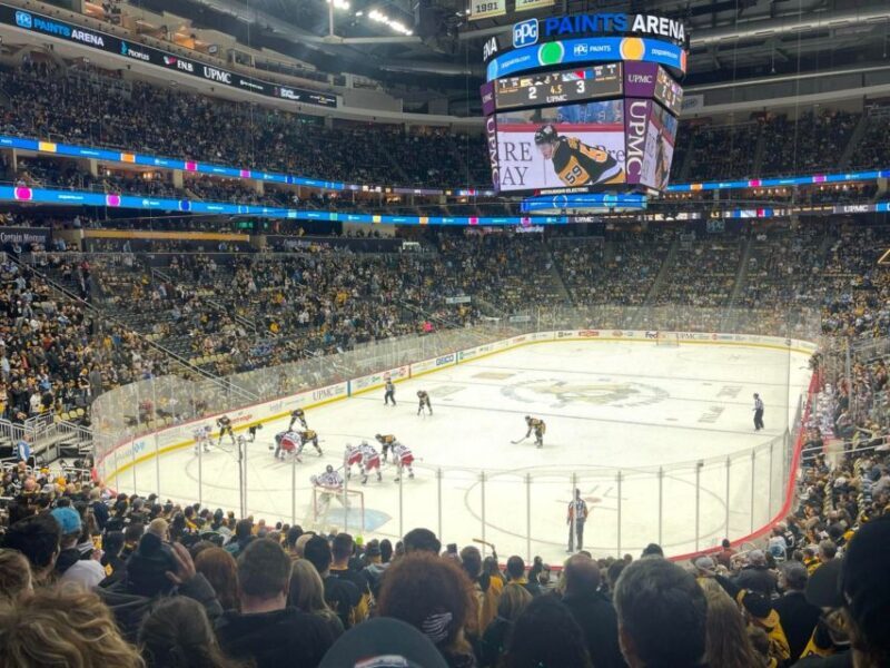 Pittsburgh: Pittsburgh Penguins Ice Hockey Game Ticket - What to Expect When Attending a Penguins Game
