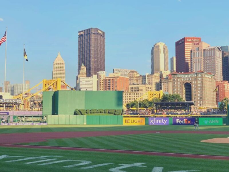 Pittsburgh: Pittsburgh Pirates Baseball Game Ticket - The Experience in Detail