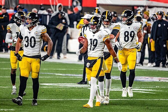Pittsburgh Steelers Football Game at Acrisure Stadium - Practical Details and Tips