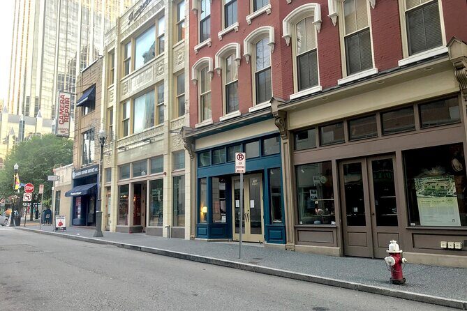 Pittsburghs Family Treasures An Urban Exploring Adventure - Key Points