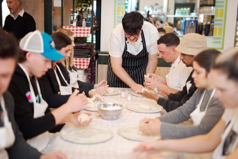 Pizza Cooking Class in Rome - Piazza Navona - Why This Experience Works for Travelers